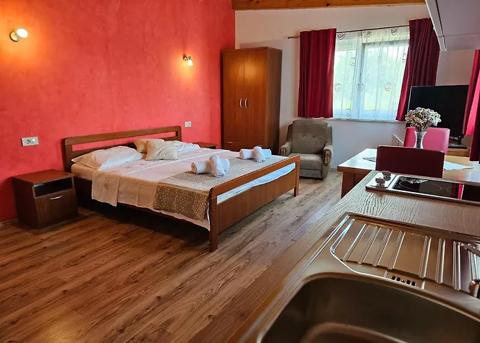 Studio And Room Agroturist